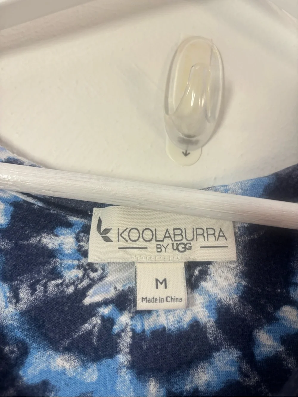 Koolaburra By Ugg Navy & White Tie-Dye Sleeveless Maxi Dress Size Medium - Picture 3 of 8